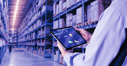 NeuRealty AI Inference Appliance in Retail industry means real-time stock, happy customers, optimized cost and energy efficiency when the NeuReality AI-CPU and any AI-Accelerator work together